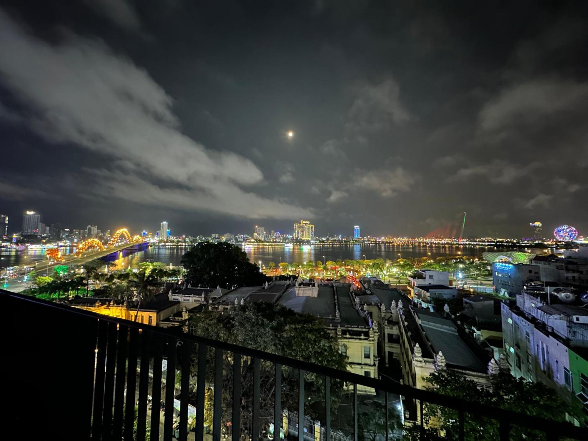 Apartment Khe Serviced - Han River *