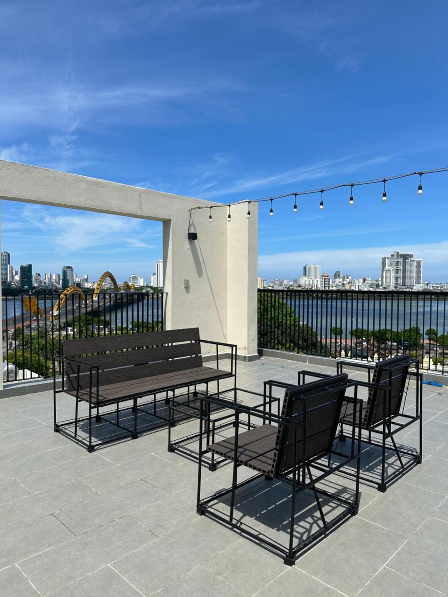 Khe Serviced - Han River Apartment *